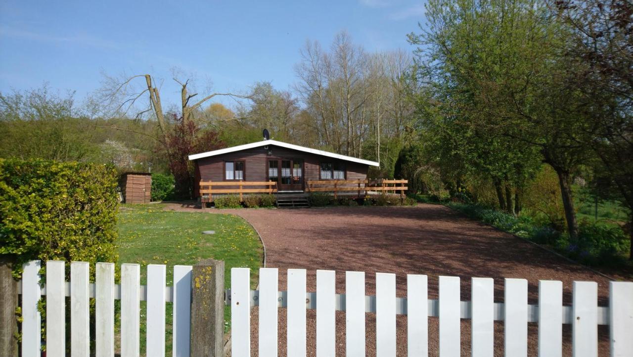 Chalet De Vacances Guisy Exterior foto